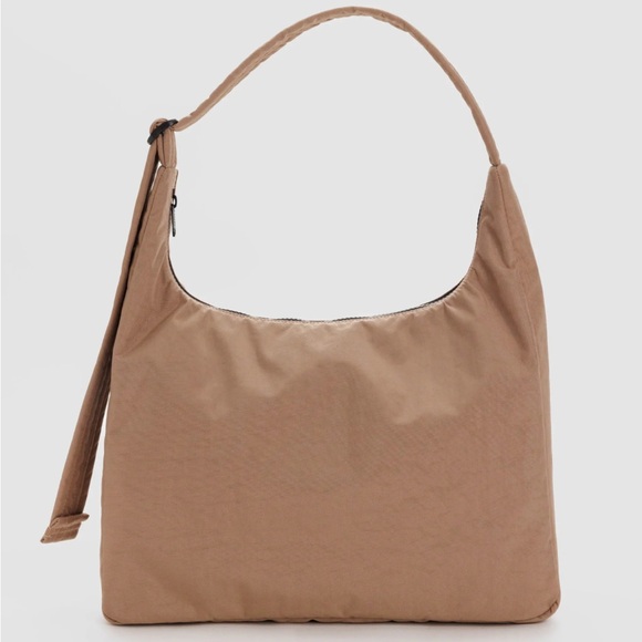 BAGGU Handbags - BAGGU Nylon Shoulder Bag✨